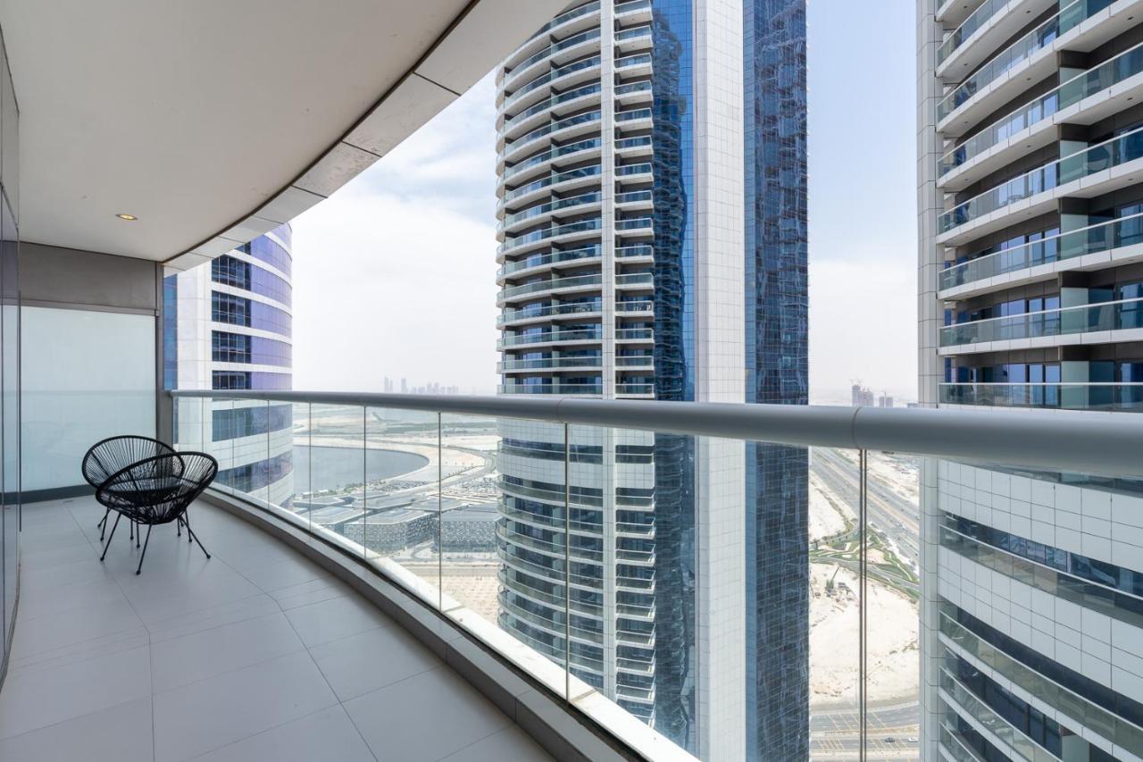 Globalstay Damac Towers By Paramount In Business Bay Dubái Exterior foto