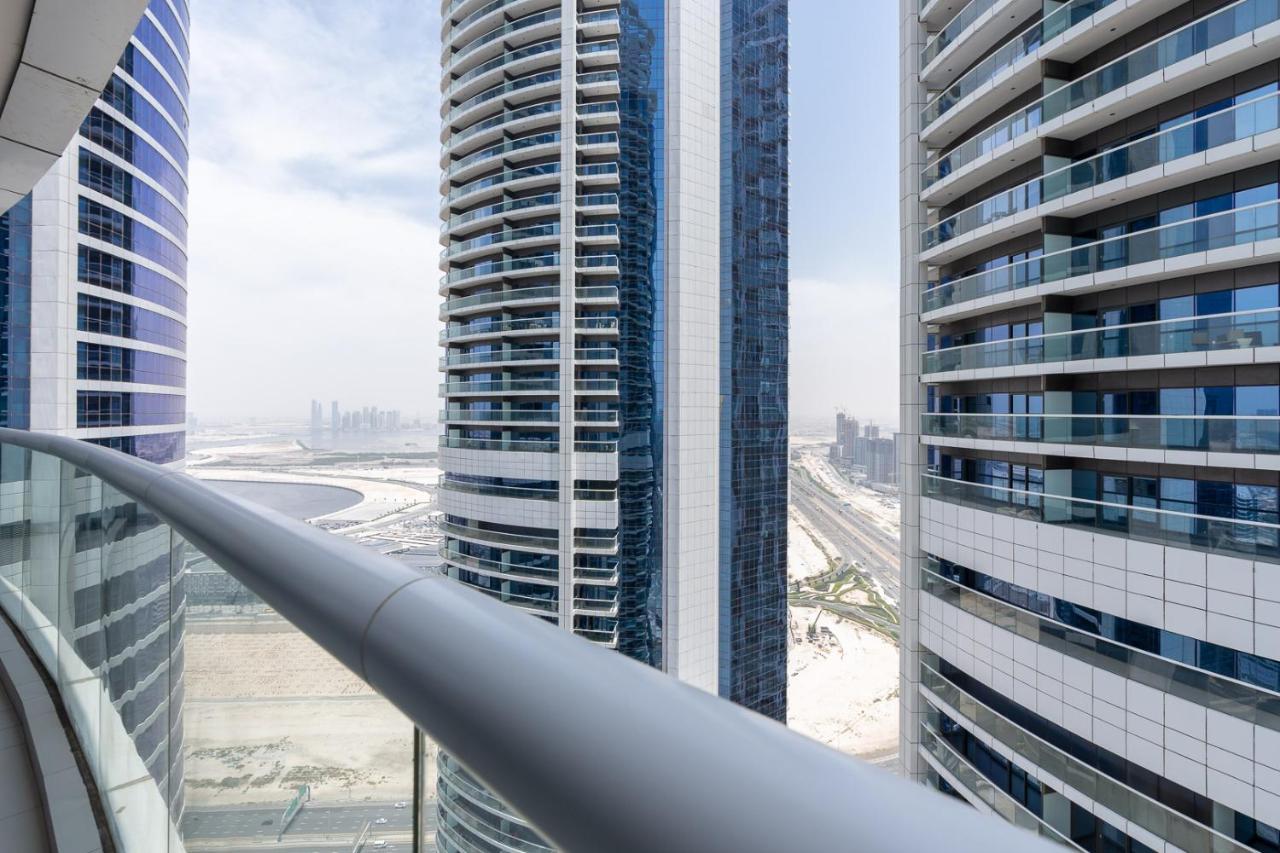 Globalstay Damac Towers By Paramount In Business Bay Dubái Exterior foto